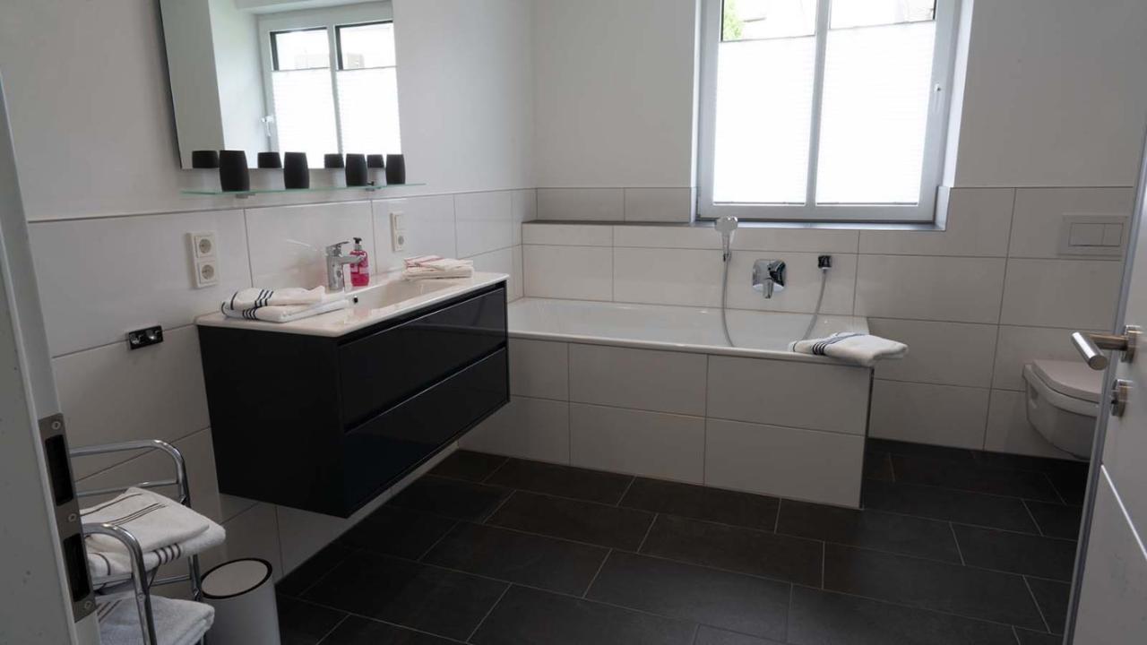 Neu Mont Royal Suiten 2 Bis 4 Personen 特拉本特拉巴赫 外观 照片