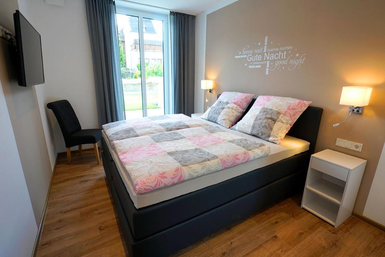 Neu Mont Royal Suiten 2 Bis 4 Personen 特拉本特拉巴赫 外观 照片
