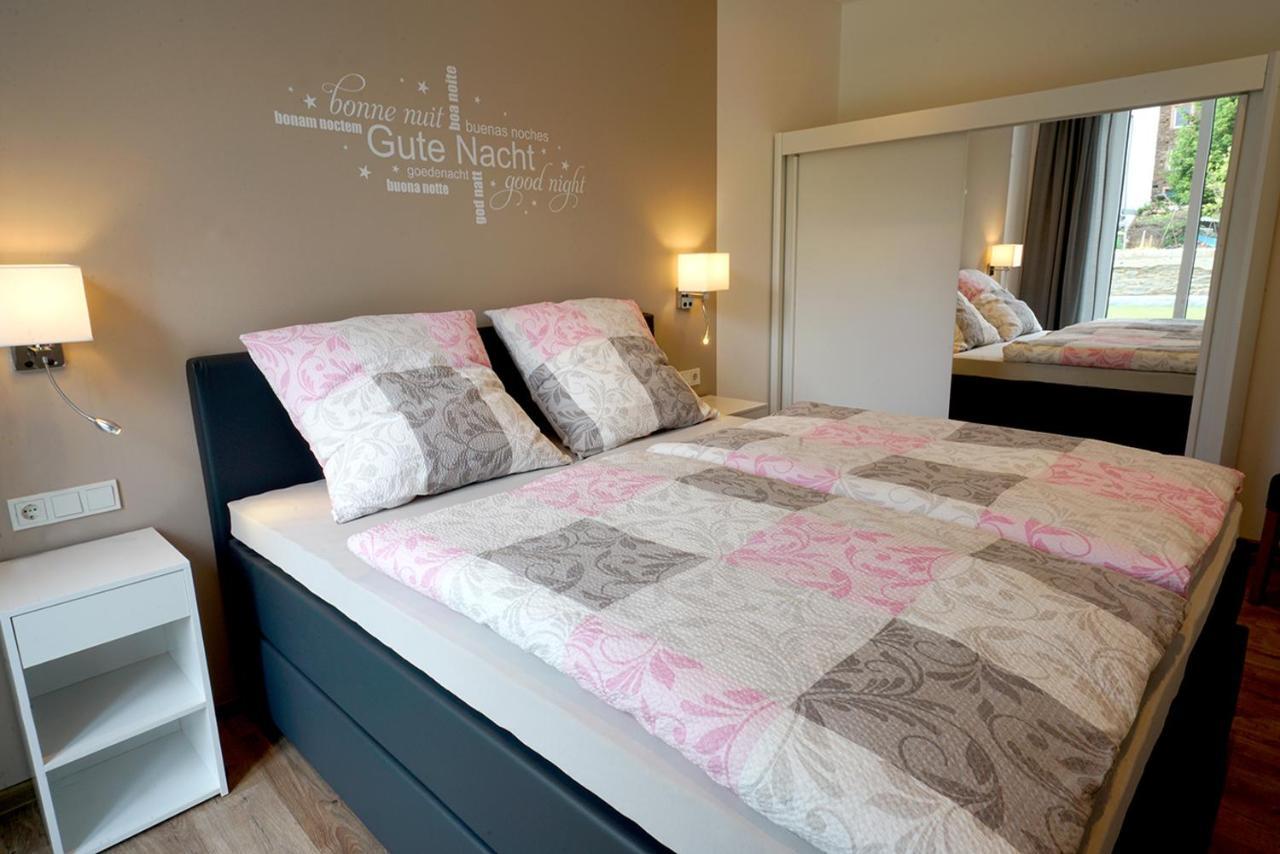 Neu Mont Royal Suiten 2 Bis 4 Personen 特拉本特拉巴赫 外观 照片